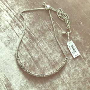 Kendra Scott necklace